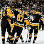 Canucks race out to early 3-0 lead, then immediately give it back