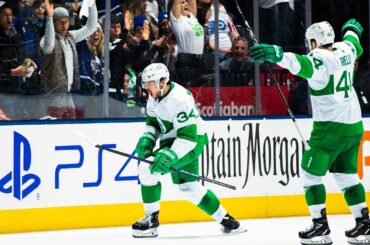 Auston Matthews, Jake Muzzin key late rally for Maple Leafs