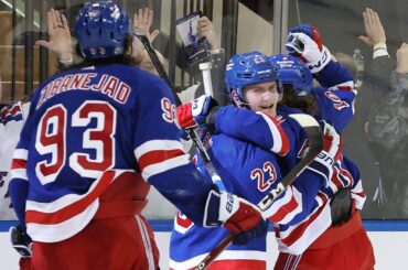 Fox completes Rangers' improbable comeback in OT!