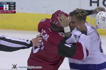 J.T. Brown vs Anthony Duclair Mar 19, 2016