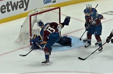 Valeri Nichushkin Jumps on the Loose Puck and Bang it Past Binninton for the Equalizer