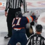 Sam Lafferty vs Brett Kulak FIGHT, Blackhawks @ Oilers Jan 28 2023