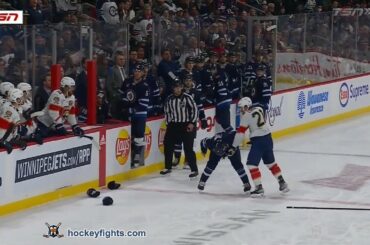 Nick Cousins vs Neal Pionk Dec 6, 2022