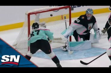 Sidney Crosby and Alexander Ovechkin Play Hall Of Famer Hot Potato For A Tap-In Goal
