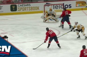 Capitals' Johansson takes his time, lasers a wrister top corner past DeSmith