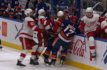 Scrum Ensues After Matt Martin Hits David Perron