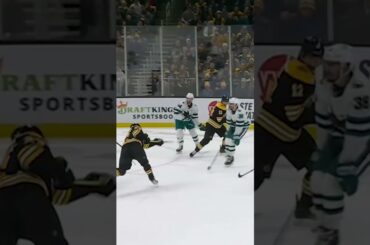 Lindholm shows it to 'em, takes it away, rips it home