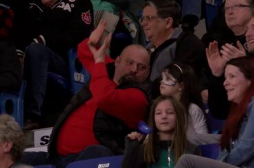 Feb. 17 Highlights: At Vancouver 3, T-Birds 2