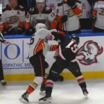 Ryan Strome vs Peyton Krebs FIGHT, Ducks @ Sabres Jan 21 2023