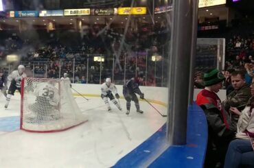 Youngstown Phantoms #21 Brett Murray scores a goal 2/9/19 vs Lincoln