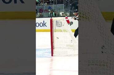 Beniers gets the party started!