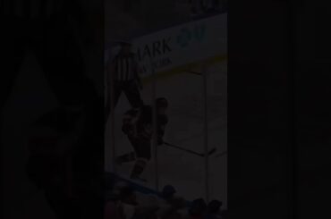 Nic Dowd crosschecks Peyton Krebs in the head