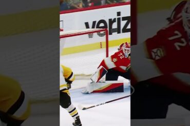 Bobrovsky robbing Crosby 👀