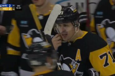 Vincent Trocheck and Evgeni Malkin playing to get even