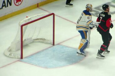 Craig Anderson in action during the Sabres @ Senators hockey game