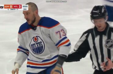 Arber Xhekaj squares of vs Vincent Desharnais