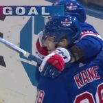 Artemi Panarin scores his second goal vs Penguins from perfect Kane's assist (18 mar 2023)