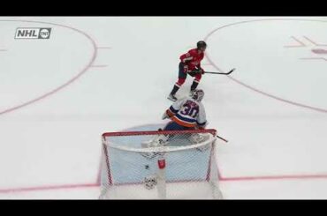 Evgeny Kuznetsov scores another super slow shootout, this time against Sorokin (29 mar 2023)