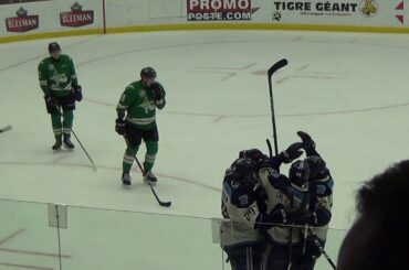 Les  Foreurs  VS  Le  Phoenix