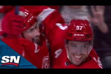 Red Wings' David Perron Scores Three In Third Period To Notch His Eighth Career Hat Trick