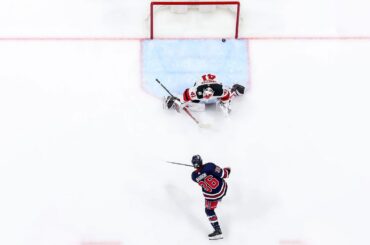 Penalty shot: Barron vs Vanecek