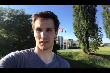 Abschiedsgruss von ZSC Lions Stürmer Pius Suter