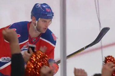 Kassian scores a shorthanded beauty to open scoring for Oilers