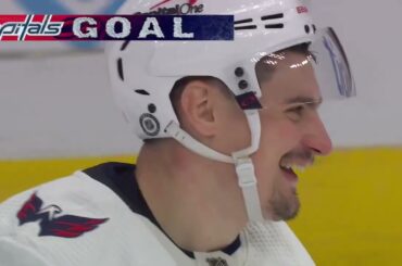 Dmitry Orlov's goal vs Blackhawks, his first of 22-23 season (13 dec 2022)