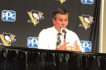 Penguins' Mike Sullivan and Brock McGinn speak to media following 5-2 win vs. Chicago