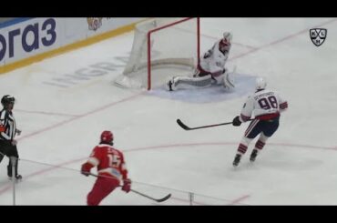 Spencer Foo sets up Sproul goal