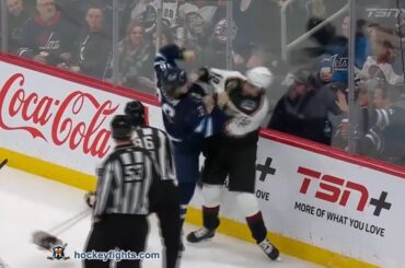 Connor Mackey vs Morgan Barron Mar 21, 2023