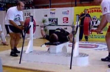 Sergey Knyazev / Kniazev (RUS) 2.att.: 230 kg - 2004 European Men's Bench Press Championships