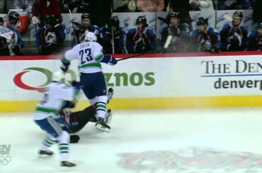 Alexander Edler hammers Milan Hejduk HD