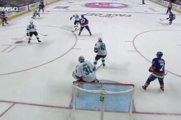 Mathew Barzal & Josh Bailey Cross-Ice Passes