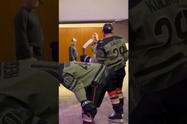 Anaheim Ducks vs Minnesota Wild 11.9.2022 #nhl #walkout #anaheimducks #shorts #warmup #hockey