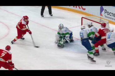 Spencer Foo ties the game at one