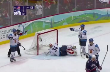 Zach Parise Goal - USA vs. Finland, 2010 Olympics Semifinals