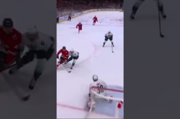 A Backhand BEAUTY for Issac Phillips’ first NHL goal #nhl #blackhawks #goal