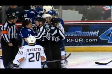 Sam Carrick vs Steve Pinizzotto