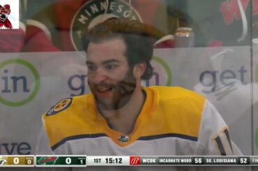 НХЛ. Очередной крутой бой. Marcus Foligno за 10 секунд уничтожил Luke Kunin, а затем потроллил его.