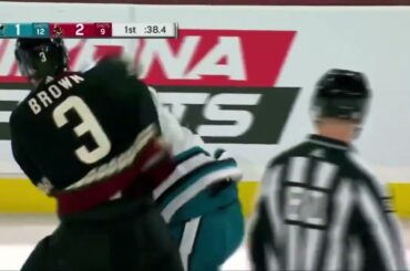 Brown drops the gloves with Eyssimont