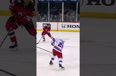 Kreider has most playoff goals in Rangers history 🗽