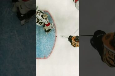 Bertuzzi kicks off his playoff scoring ⛸