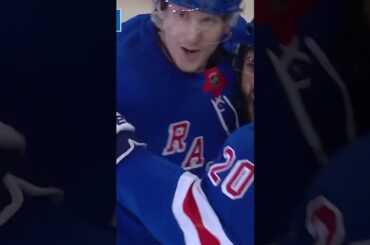 Trocheck bangs home the rebound for a tie game! 💪🗽