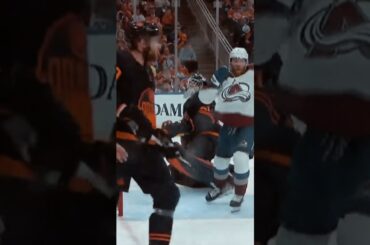 Colorado's JT Compher Sneaks Out of the Penalty Box and Puts the Avs up 3-0 Against the Oilers!