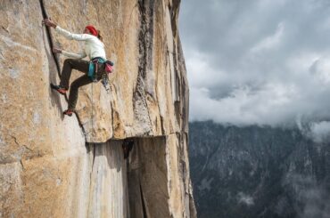 Free Climbing 5.13b on El Cap- El Corazón