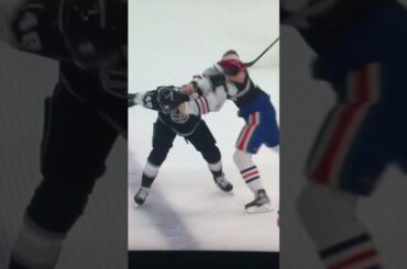 Klim Kostin vs. Brendan Lemieux