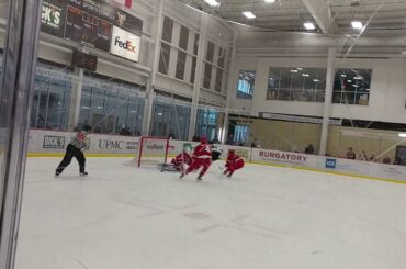 Youngstown Phantoms #21 Brett Murray scores a Fall Classic goal 9/30/18 vs Dubuque