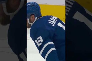 Järnkrok just misses the hatty!