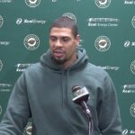 Ryan Reaves on future: 'I love the group of guys here. ... I would like to be back here.'